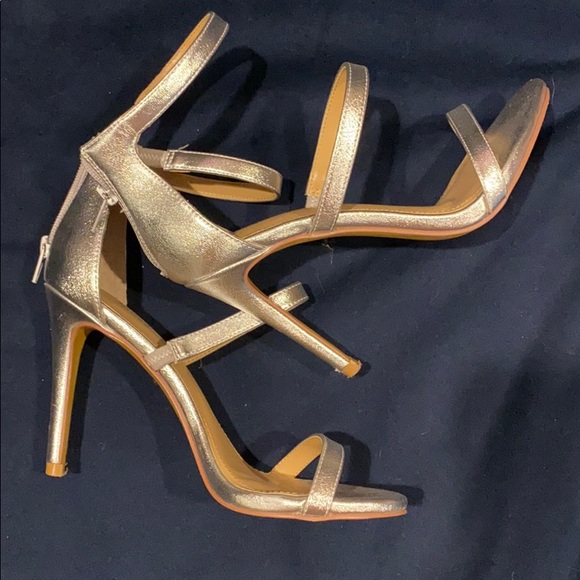 Express high heel silver strappy sandals - Picture 2 of 5